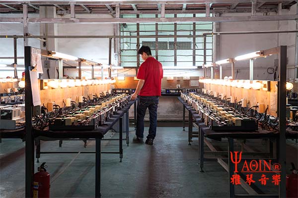 膽機(jī)功放,HI-FI膽機(jī),CD播放器,膽機(jī)生產(chǎn)廠家,雅琴膽機(jī),雅琴音響